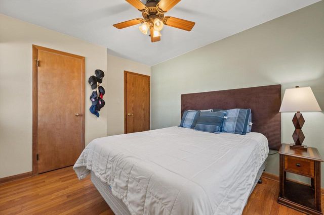 1038 4th AVENUE, Grafton, WI 53024