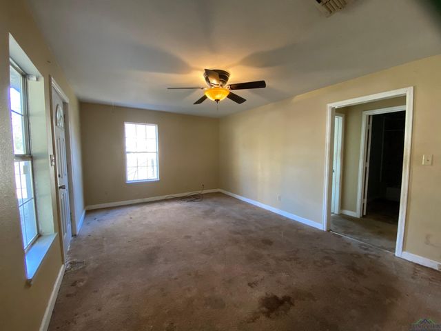150 Wells Street, Hawkins, TX 75765