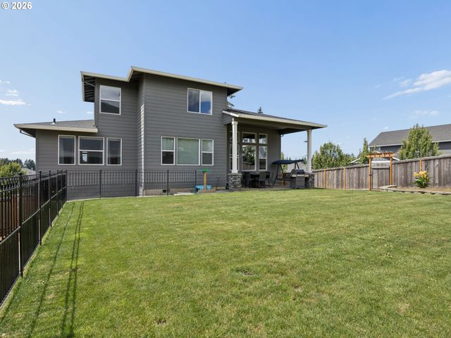 19384 DUBLIN Ave, Sandy, OR 97055