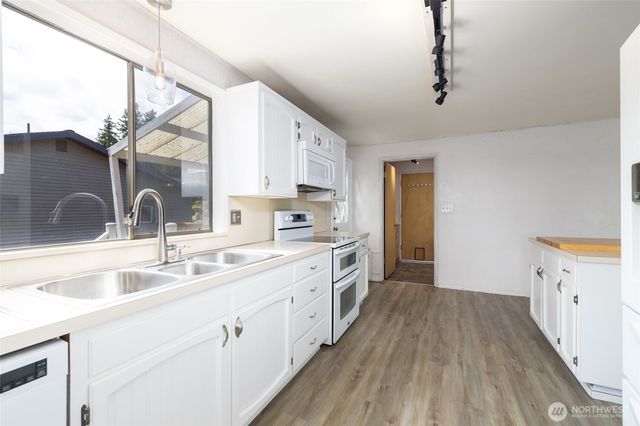 228 Skagit Way, La Conner, WA 98257