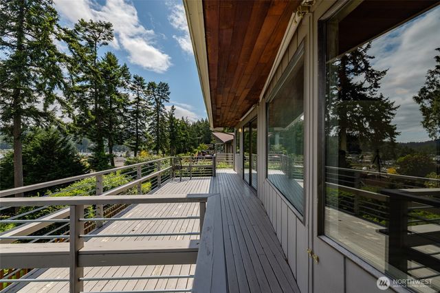 228 Skagit Way, La Conner, WA 98257