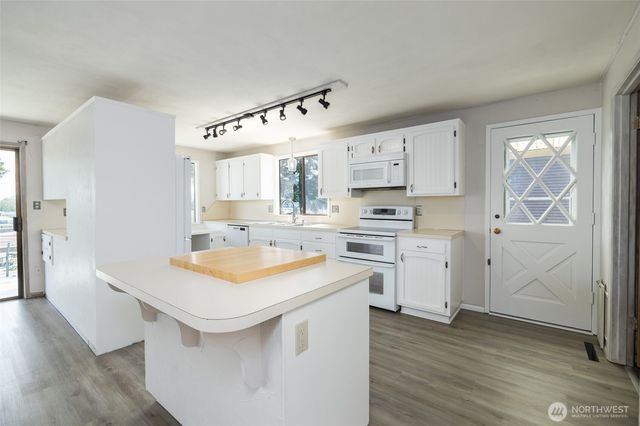 228 Skagit Way, La Conner, WA 98257