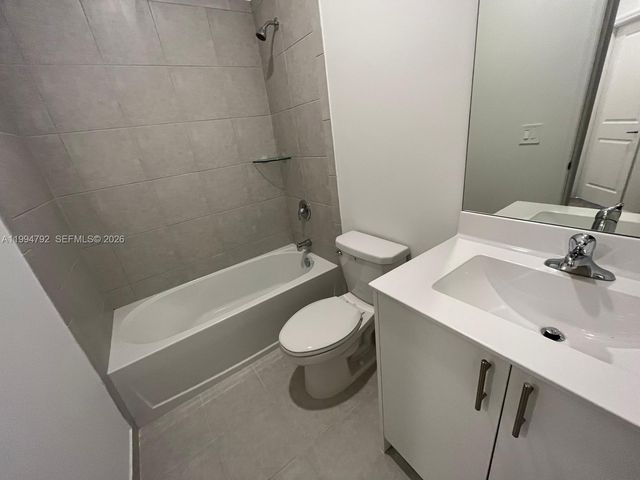 11910 SW 245 Terr 11910, Homestead, FL 33032