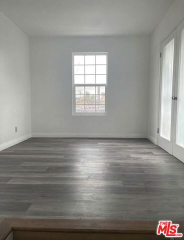 3201 W Florence Avenue, Los Angeles, CA 90043