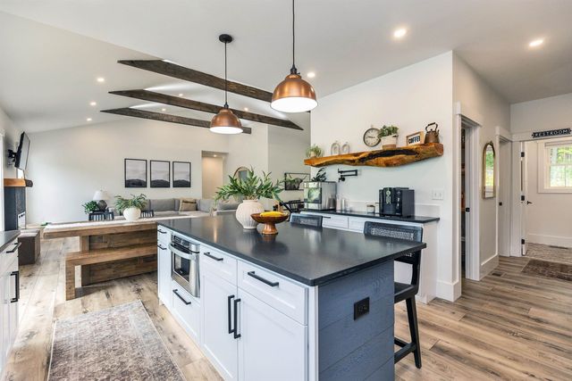 196 Lord Brook Road, Rindge, NH 03461