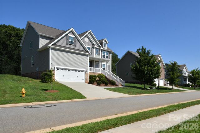 2179 Spring Wind Road, Pfafftown, NC 27040