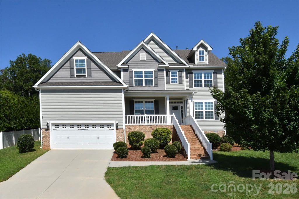 2179 Spring Wind Road, Pfafftown, NC 27040