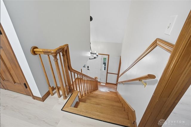 570 Aberfelda Drive, Springfield, OH 45504