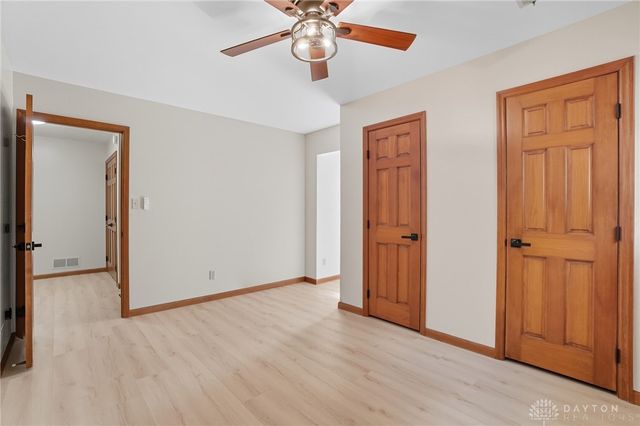 570 Aberfelda Drive, Springfield, OH 45504