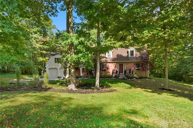 570 Aberfelda Drive, Springfield, OH 45504