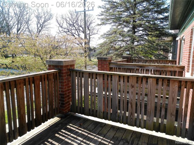 2041 N Main Street 3, Royal Oak, MI 48073