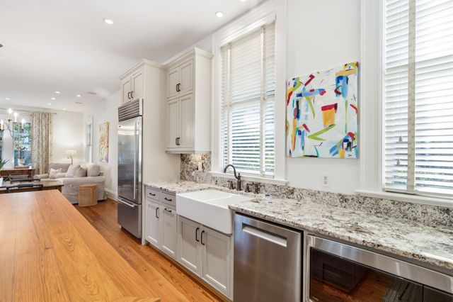 106 S Battery Street, Charleston, SC 29401