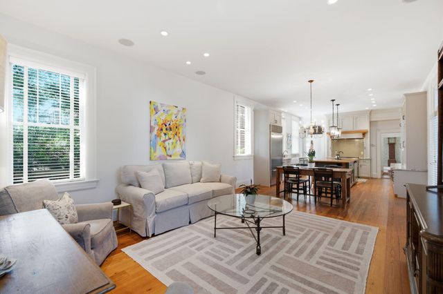 106 S Battery Street, Charleston, SC 29401