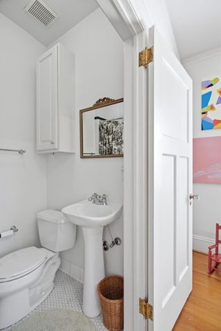 106 S Battery Street, Charleston, SC 29401