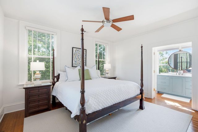 106 S Battery Street, Charleston, SC 29401