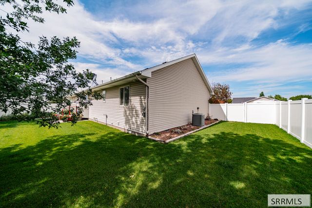 1268 Ashland Drive, Ammon, ID 83406