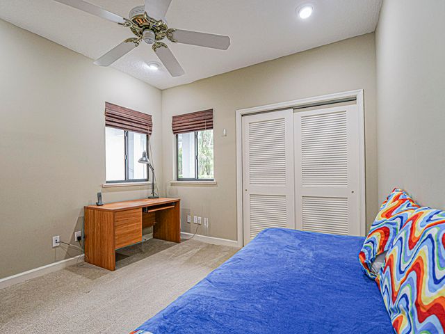 3390 SE Putnam Court, Stuart, FL 34997