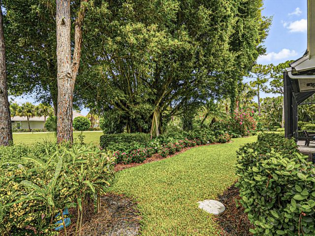 3390 SE Putnam Court, Stuart, FL 34997