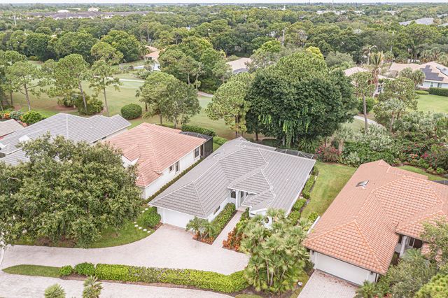 3390 SE Putnam Court, Stuart, FL 34997