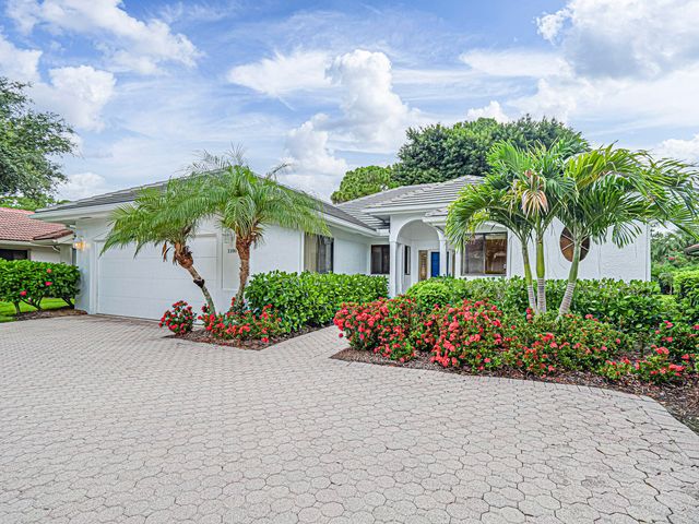 3390 SE Putnam Court, Stuart, FL 34997