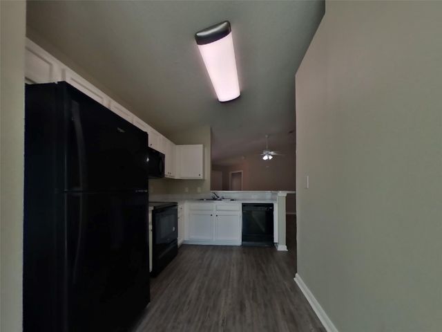 3131 Kelling Street, Houston, TX 77045