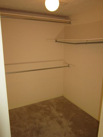 3709 Cottage Circle, Lexington, KY 40513