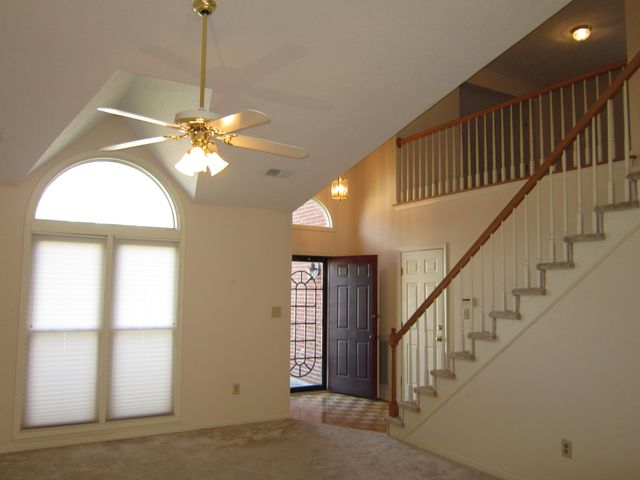 3709 Cottage Circle, Lexington, KY 40513