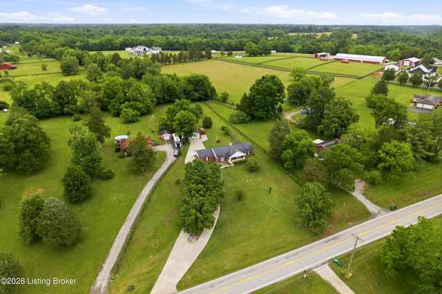 1050 Bells Ml Rd, Shepherdsville, KY 40165