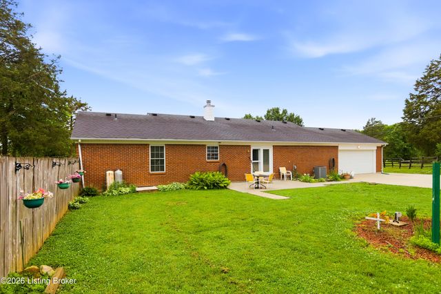 1050 Bells Ml Rd, Shepherdsville, KY 40165