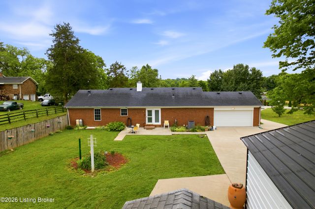 1050 Bells Ml Rd, Shepherdsville, KY 40165