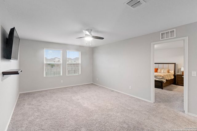 13517 Sunrise Meadow, St Hedwig, TX 78152