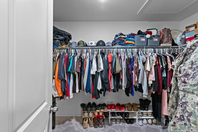 13517 Sunrise Meadow, St Hedwig, TX 78152