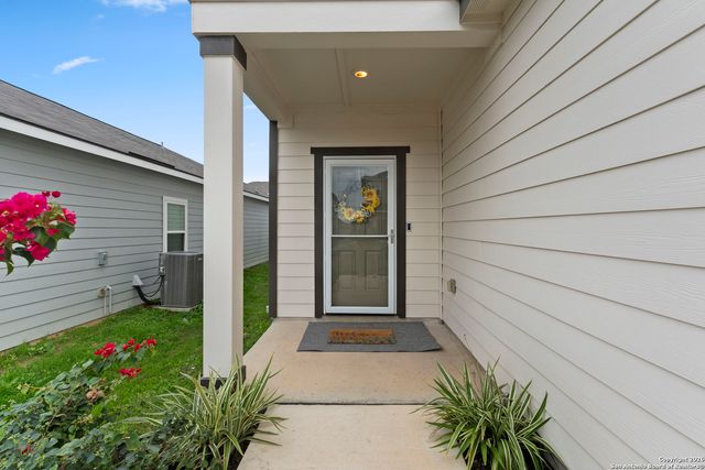 13517 Sunrise Meadow, St Hedwig, TX 78152