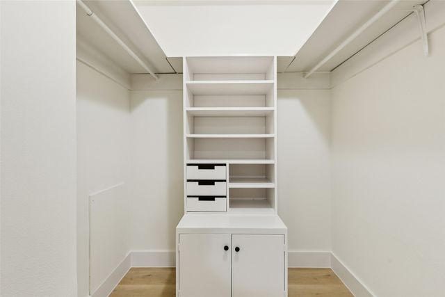 7506 W Northwest Highway 9, Dallas, TX 75225