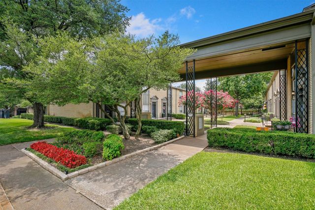 7506 W Northwest Highway 9, Dallas, TX 75225