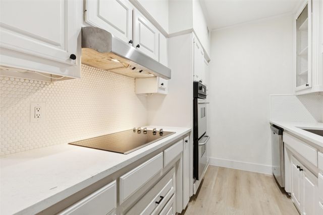 7506 W Northwest Highway 9, Dallas, TX 75225