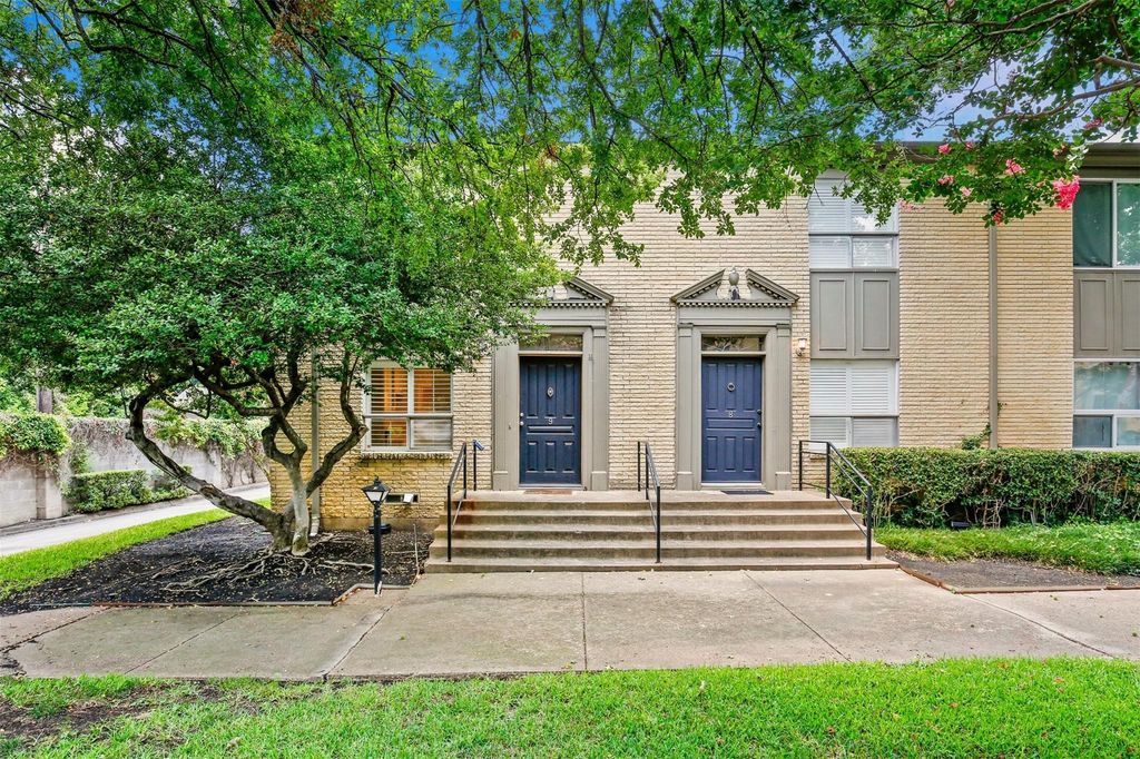 7506 W Northwest Highway 9, Dallas, TX 75225