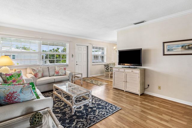 5505 N Ocean Boulevard 8-204, Ocean Ridge, FL 33435