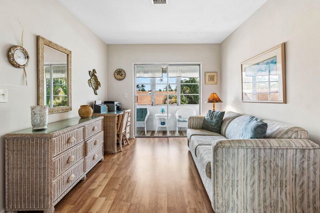 5505 N Ocean Boulevard 8-204, Ocean Ridge, FL 33435