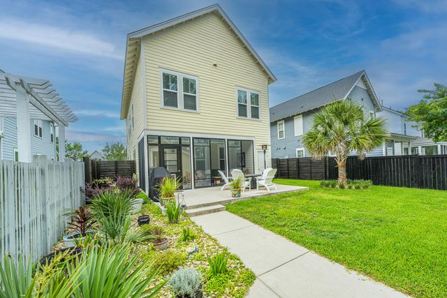 616 Long Meadow Street, Summerville, SC 29486