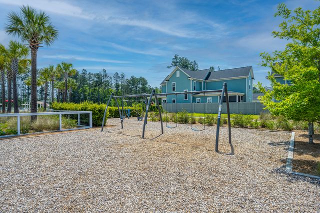 616 Long Meadow Street, Summerville, SC 29486