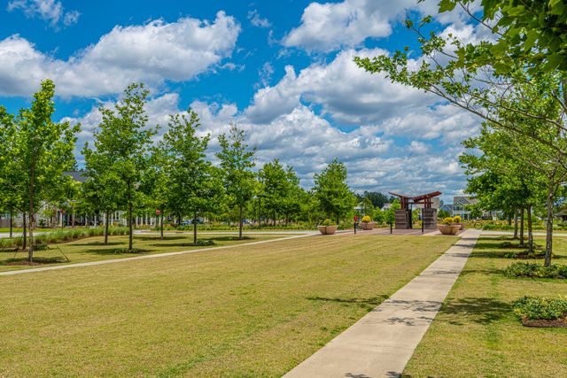 616 Long Meadow Street, Summerville, SC 29486