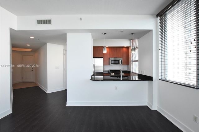 315 NE 3rd Ave 901, Fort Lauderdale, FL 33301