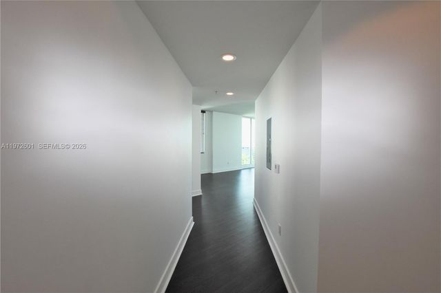 315 NE 3rd Ave 901, Fort Lauderdale, FL 33301