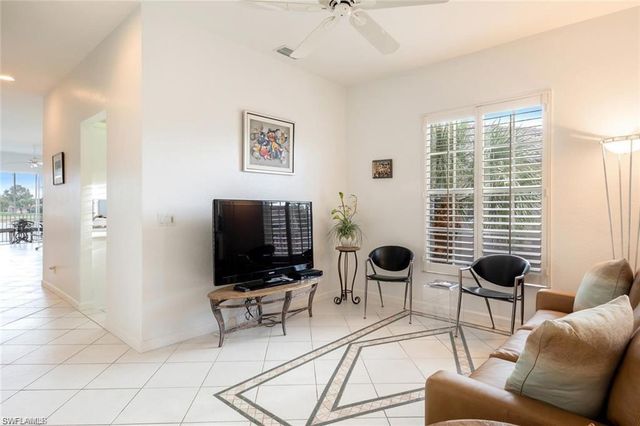 2383 Ravenna BLVD PH 202, Naples, FL 34109
