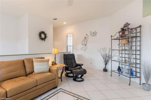 2383 Ravenna BLVD PH 202, Naples, FL 34109