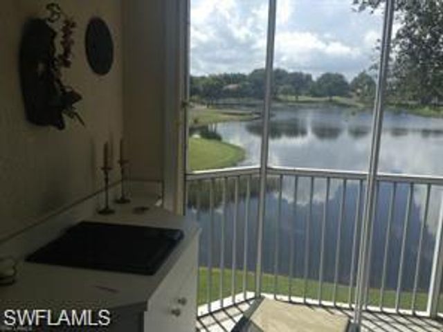 2383 Ravenna BLVD PH 202, Naples, FL 34109