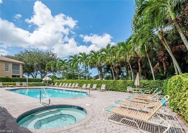 2383 Ravenna BLVD PH 202, Naples, FL 34109