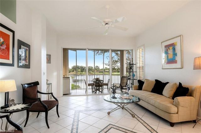 2383 Ravenna BLVD PH 202, Naples, FL 34109