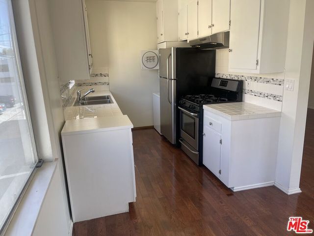 1241 17th Street 6, Santa Monica, CA 90404
